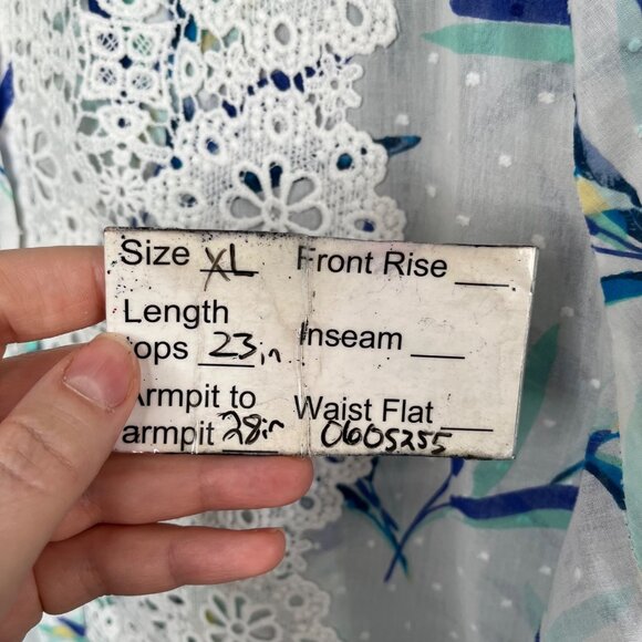 Isaac Mizrahi IMNYC Womens White Blue Floral Embroidered Sheer Button-Up Blouse - Picture 10 of 10